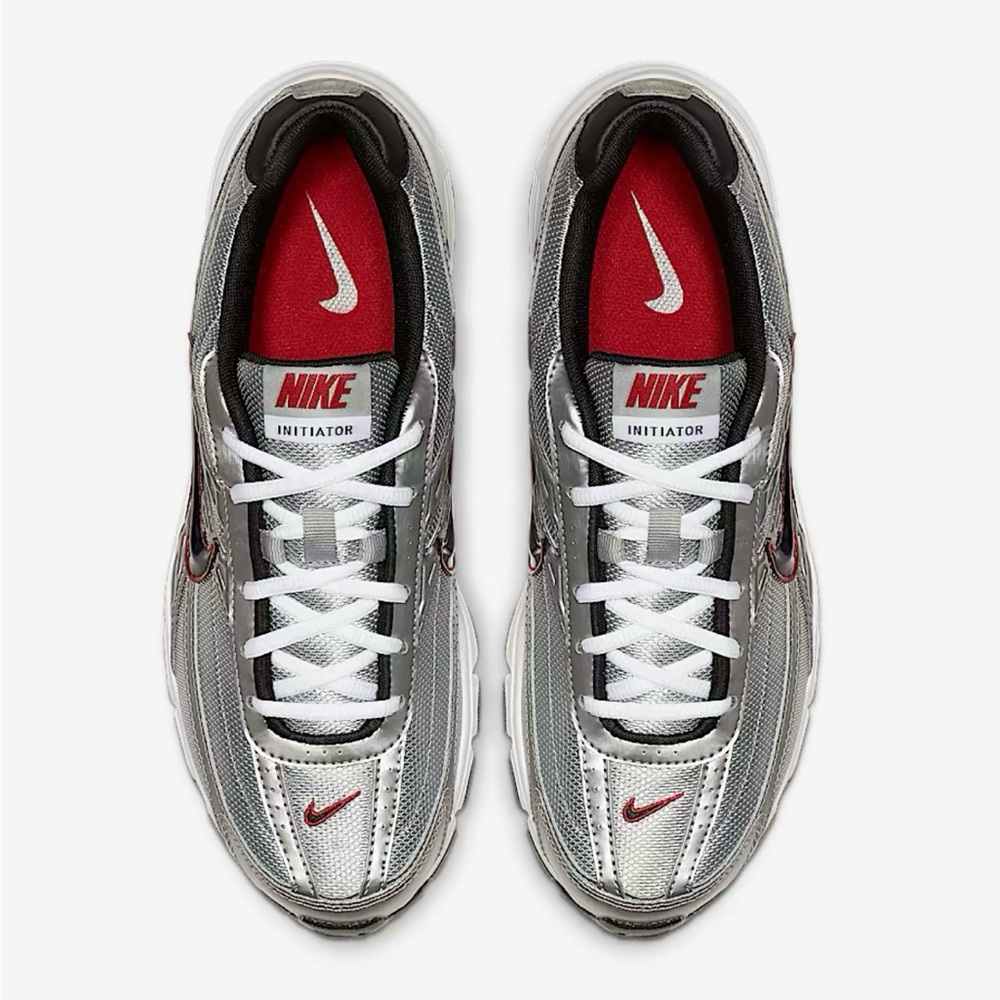 Nike Initiator sz 11